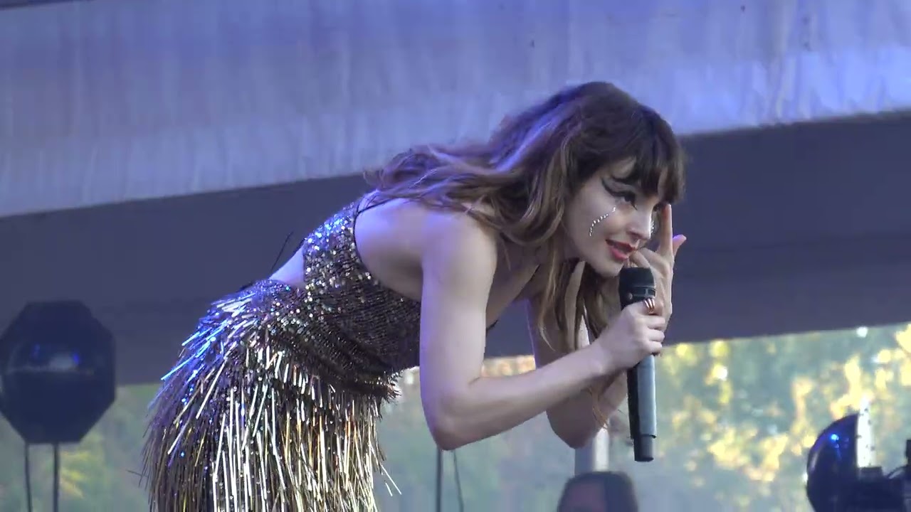 Chvrches - Leave A Trace - Live at Falls Festival, Fremantle Park 8 January 2023