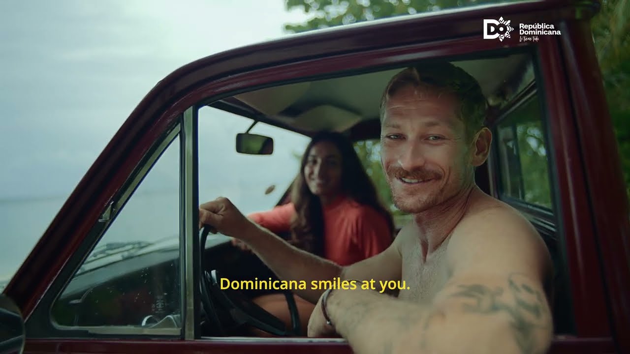 Dominicana Te Sonr&iacute;e