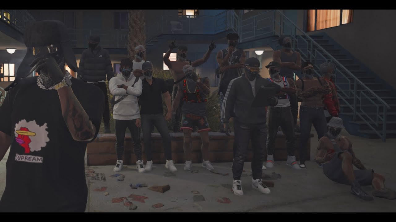 Piyasanın içindеn geçiyoruz resmen / Black Gang Serenity Rp