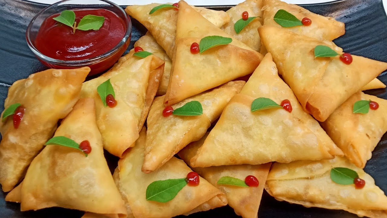 रोज़ेदार बच्चों के लिए खास - आलू की चटनी वाले कुरकुरे समोसे! | Ramzan Special Aloo Ke Samose 🌙✨