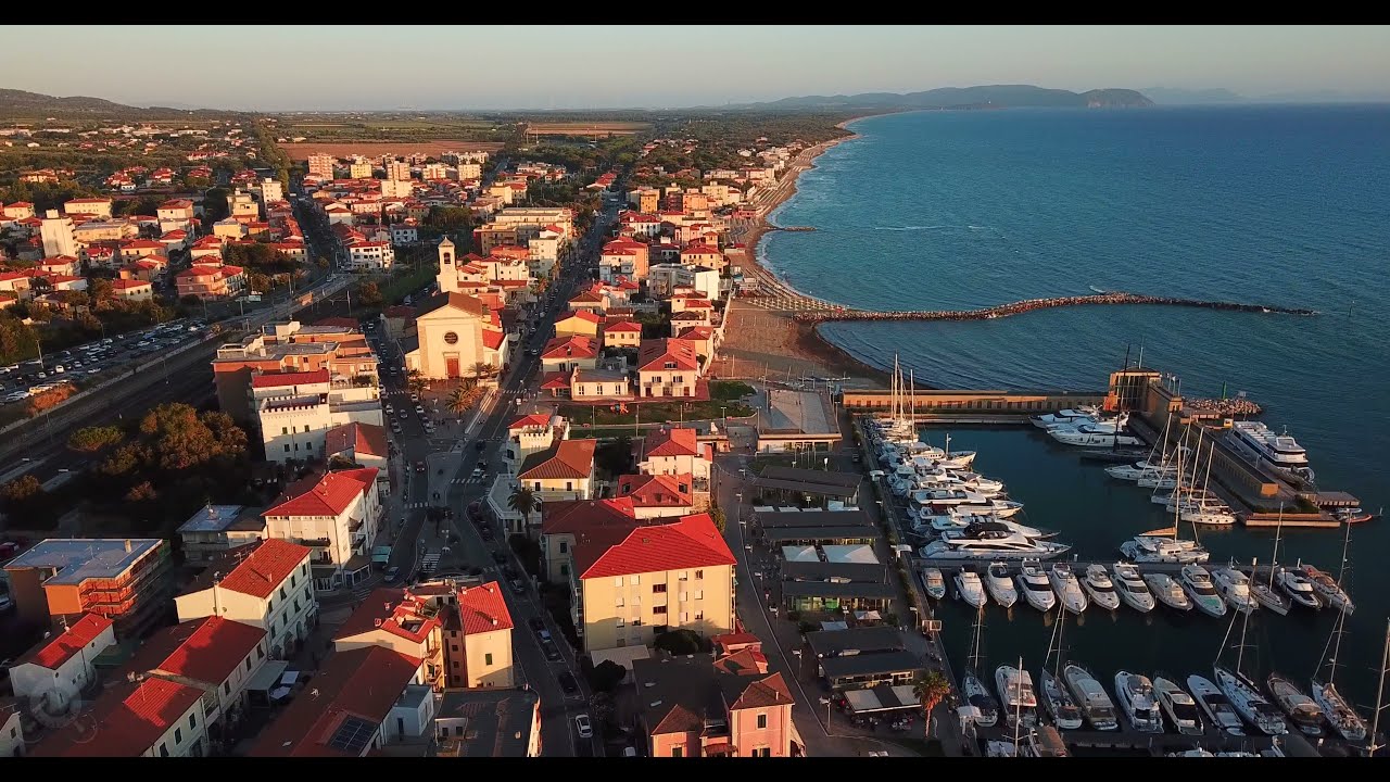 【4K】San Vincenzo (Toscana) in Italy🇮🇹 by drone !!!!!