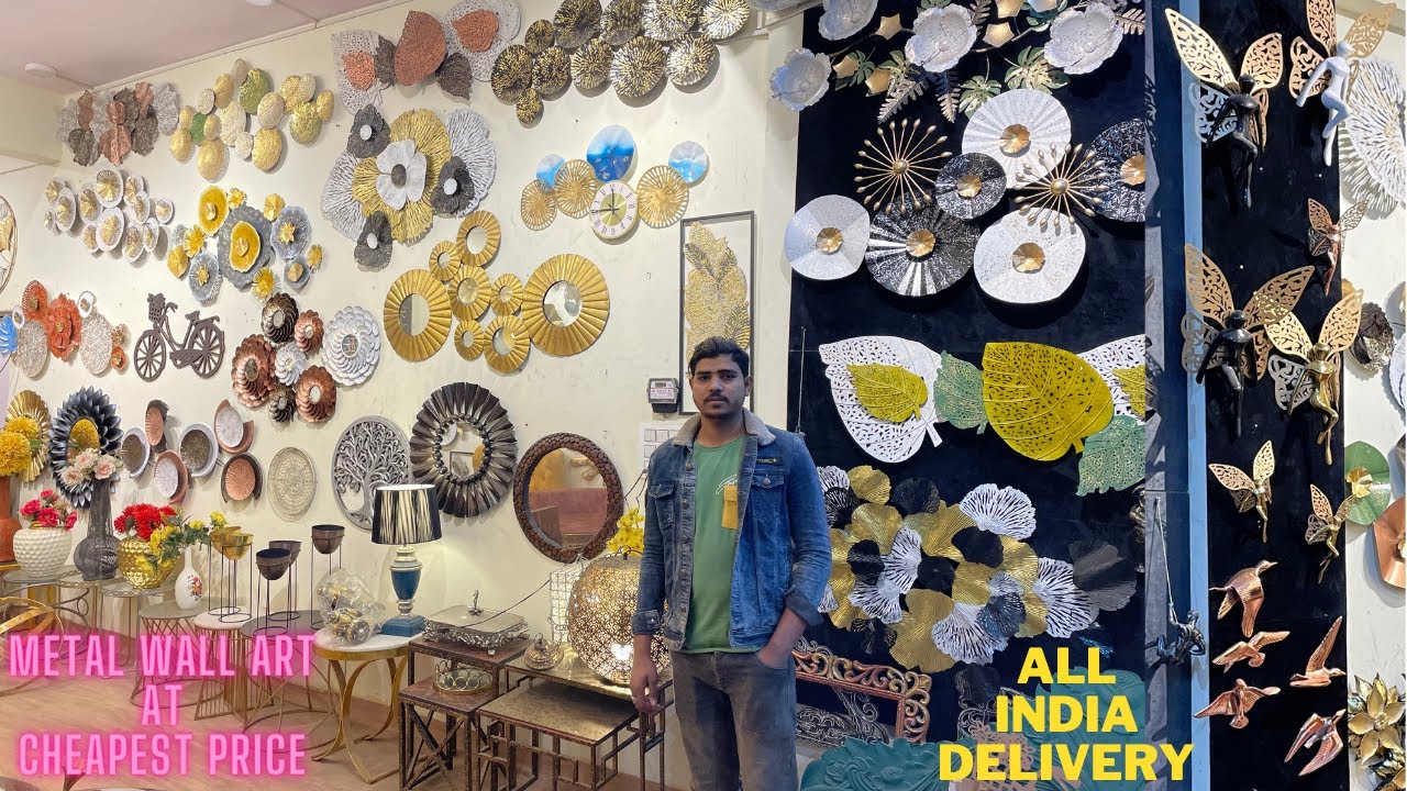Metal wall art & Home Decor items at cheapest price - Lamps, Flower Vase, Mirrors, Metal furniture