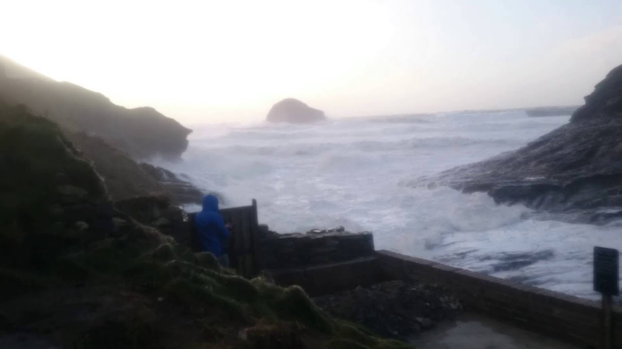 Trebarwith starnd 2016 storm