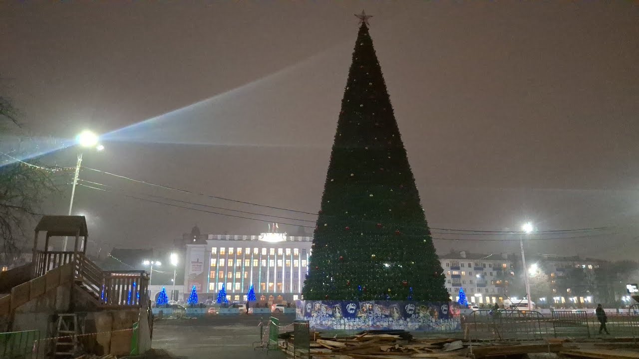 Горсовет,ёлочка🎄,начало декабря,проспект Октября,Уфа,Россия🇷🇺