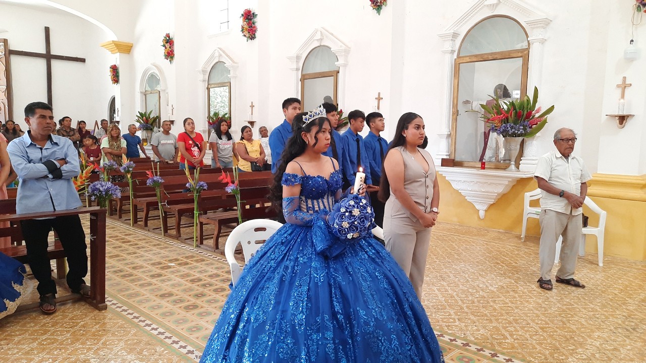 CELEBRACIÓN EUCARÍSTICA - XV AÑOS DE BLANCA AZUCENA (PARTE 2)