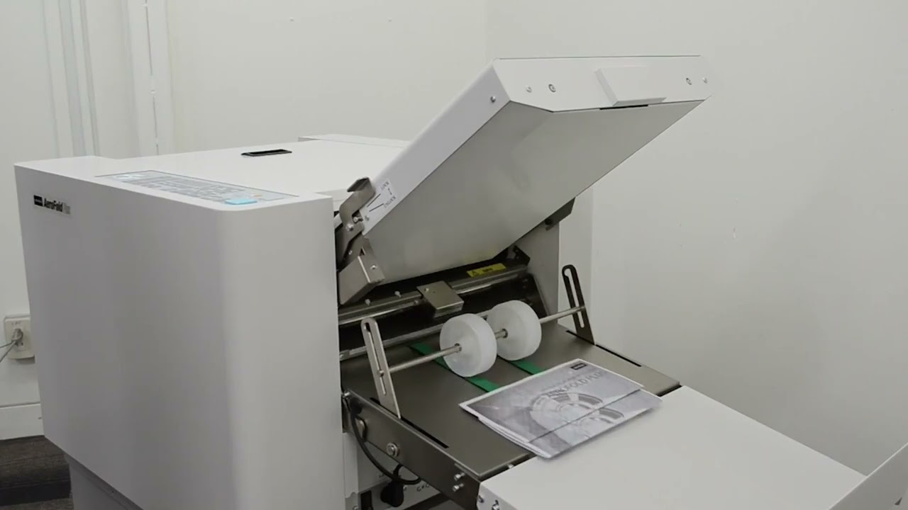 Uchida AeroFold Plus Air Suction Feed Paper Folder