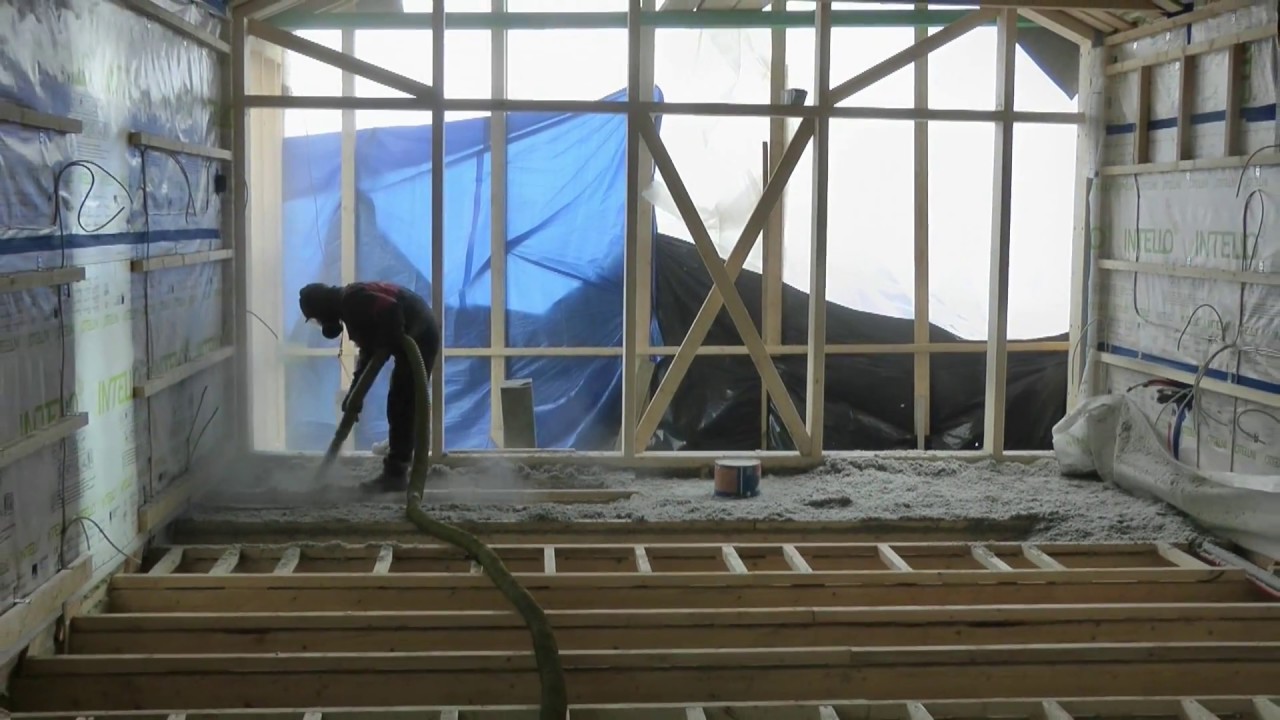 Puitmaja ehitamine / Building wooden house
