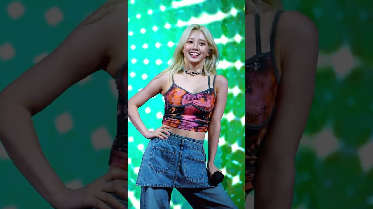 241004 라잇썸 나영 Full Ver. 4K 직캠 @화천 칠성페스티벌