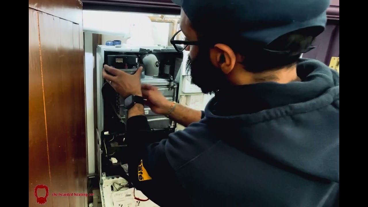 ￼The Bearded Plumber° strip services a Worcester Bosch Greenstar 27i System ERP