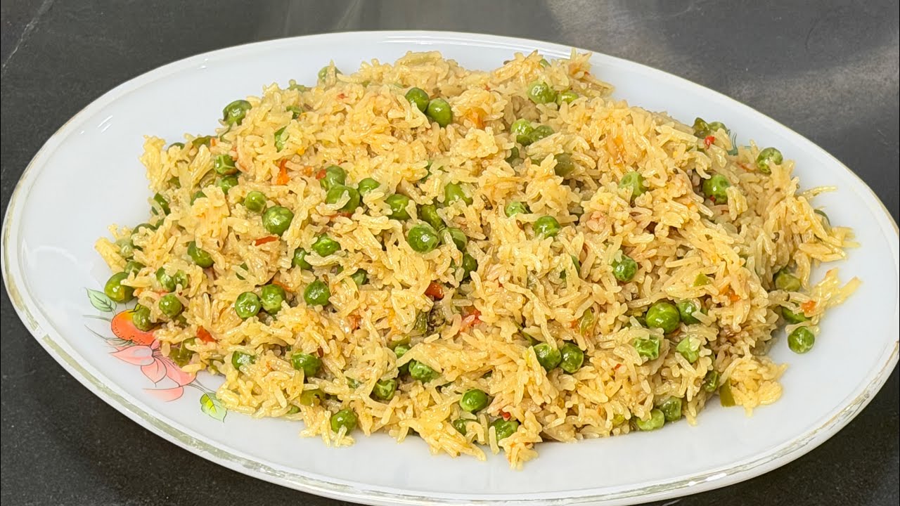 Simple ￼Matar Pulao Desi style ￼by recipe station @recipestation1786 