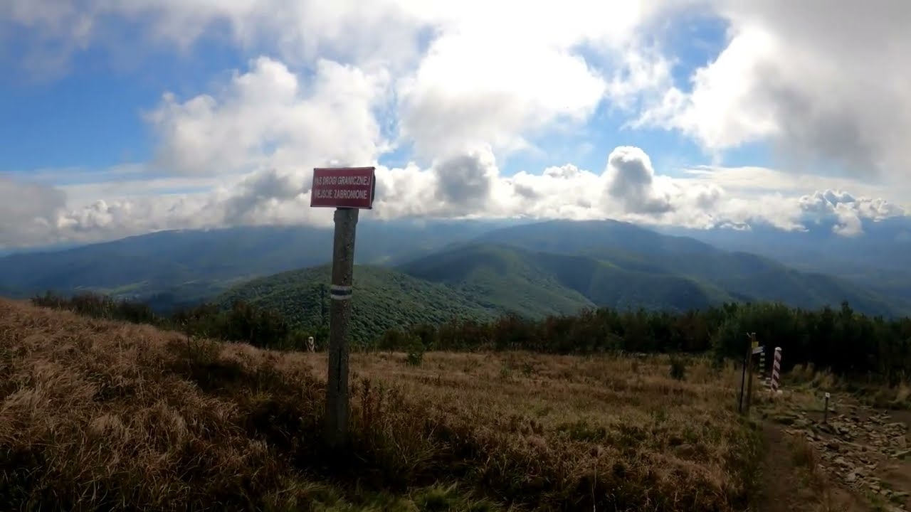 BIESZCZADY KRZEMIENIEC 1221 TRÓJSTYK GRANIC {WEJŚCIE PRZEZ WIELKĄ RAWKĘ} 4K
