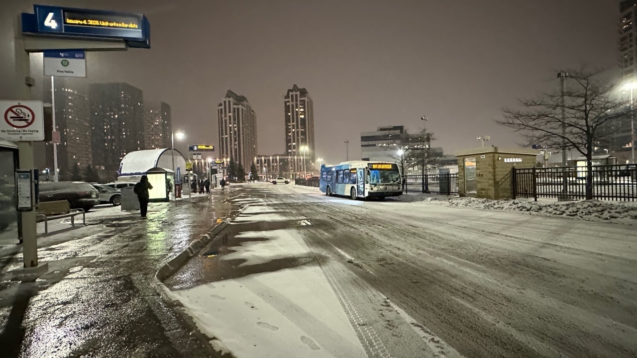 IRL LIVE Snowing YRT Bus Ride to Vaughan Metropolitan Subway Station December 3, 2026 (-6 Celsius)