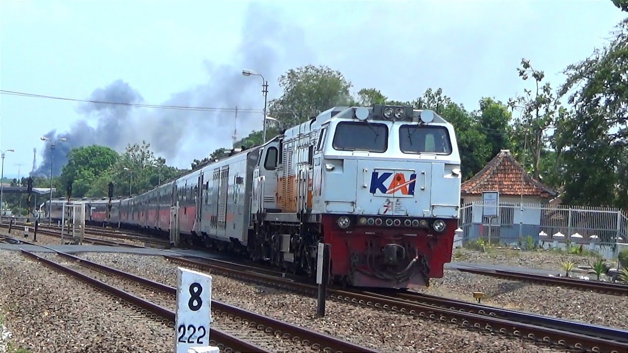 JALUR TERSIBUK DAOP 3 CIREBON | HUNTING KERETA API DI SPOT ANTARA STASIUN CIREBON & CIREBON PRUJAKAN