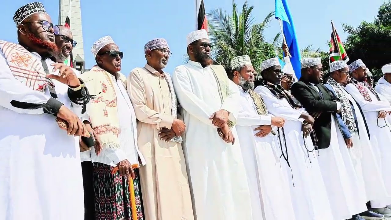 Banaanbax weyn oo Culimada Soomaaliyeed ay soo abaabushay oo ka dhan ah weerarka Isra&rsquo;il.....