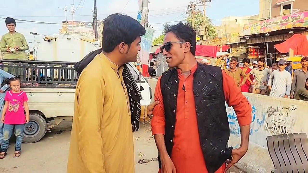 Body Spray 😅😅 || बाडी स्प्रे @MrManzoorcomedian 