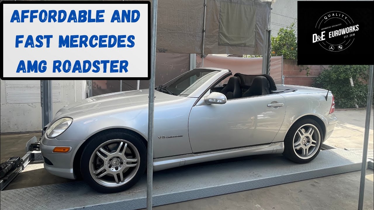 Mercedes-Benz SLK32 AMG Tour 2003 года снаружи, внутри и снизу.