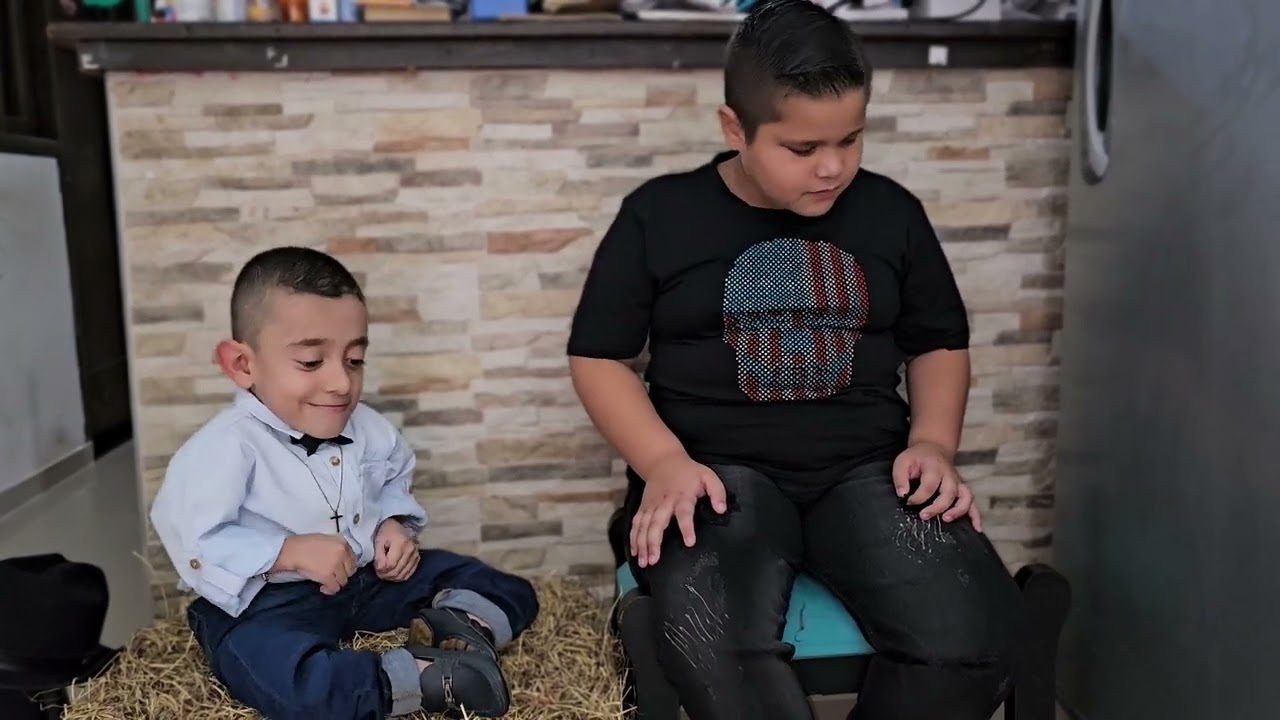 Matalas - Santiago Palacios & Juan Diego