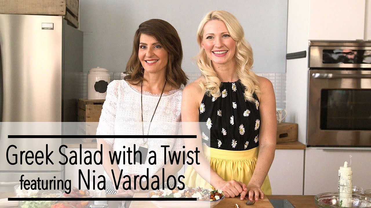 Crispy CHICKPEA KALE greek salad recipe | featuring NIA VARDALOS