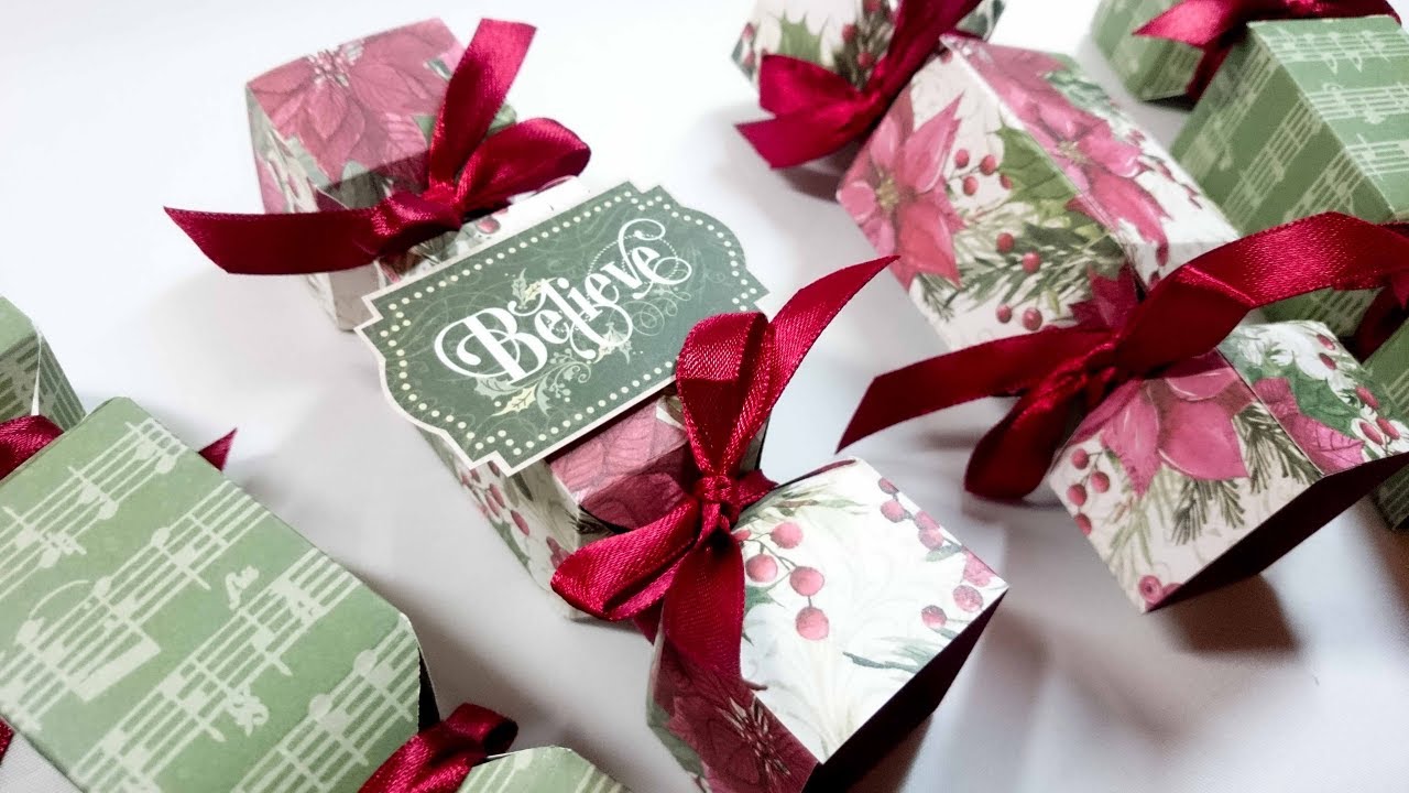 Christmas in July 2019 | Day 1 | Mini Cracker Box for Treats