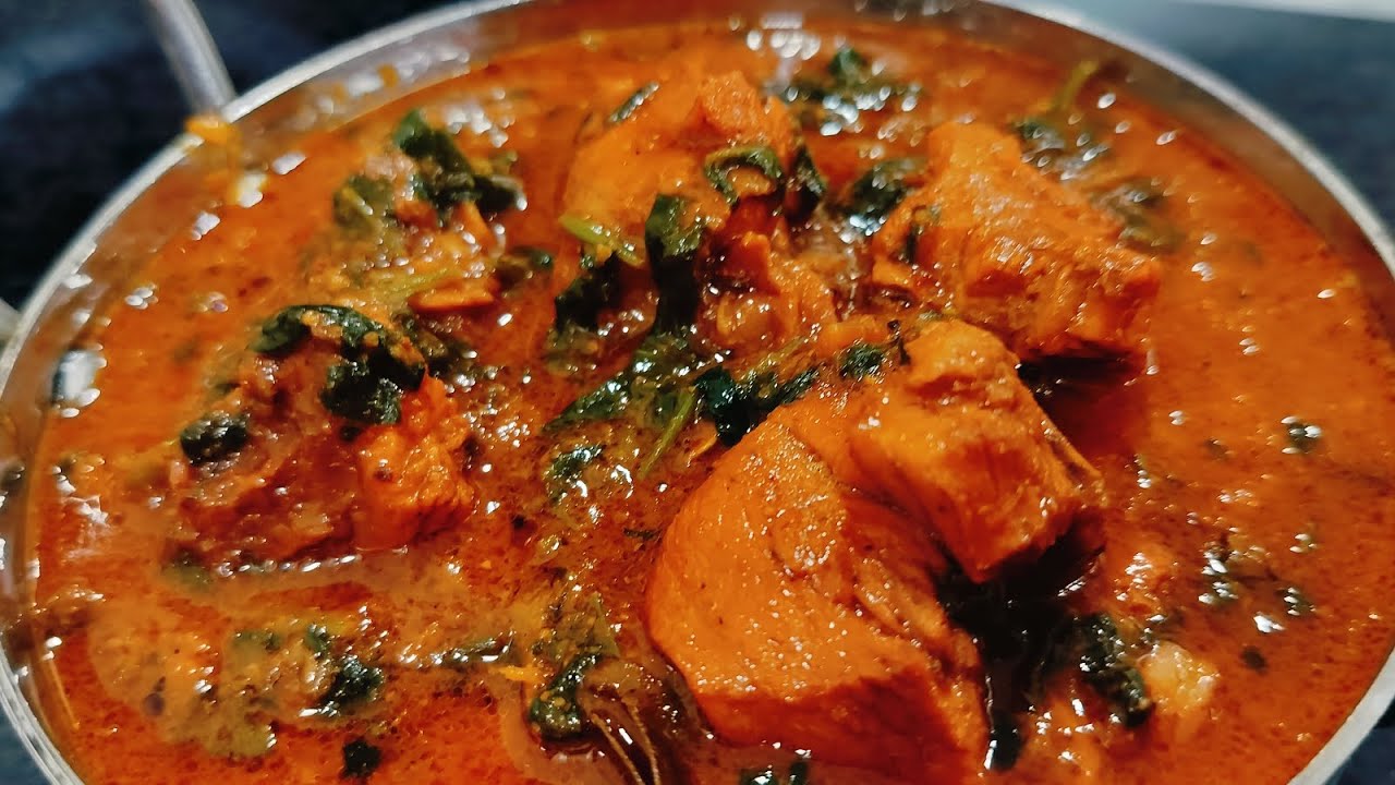 Chicken curry with chuka kura 😋