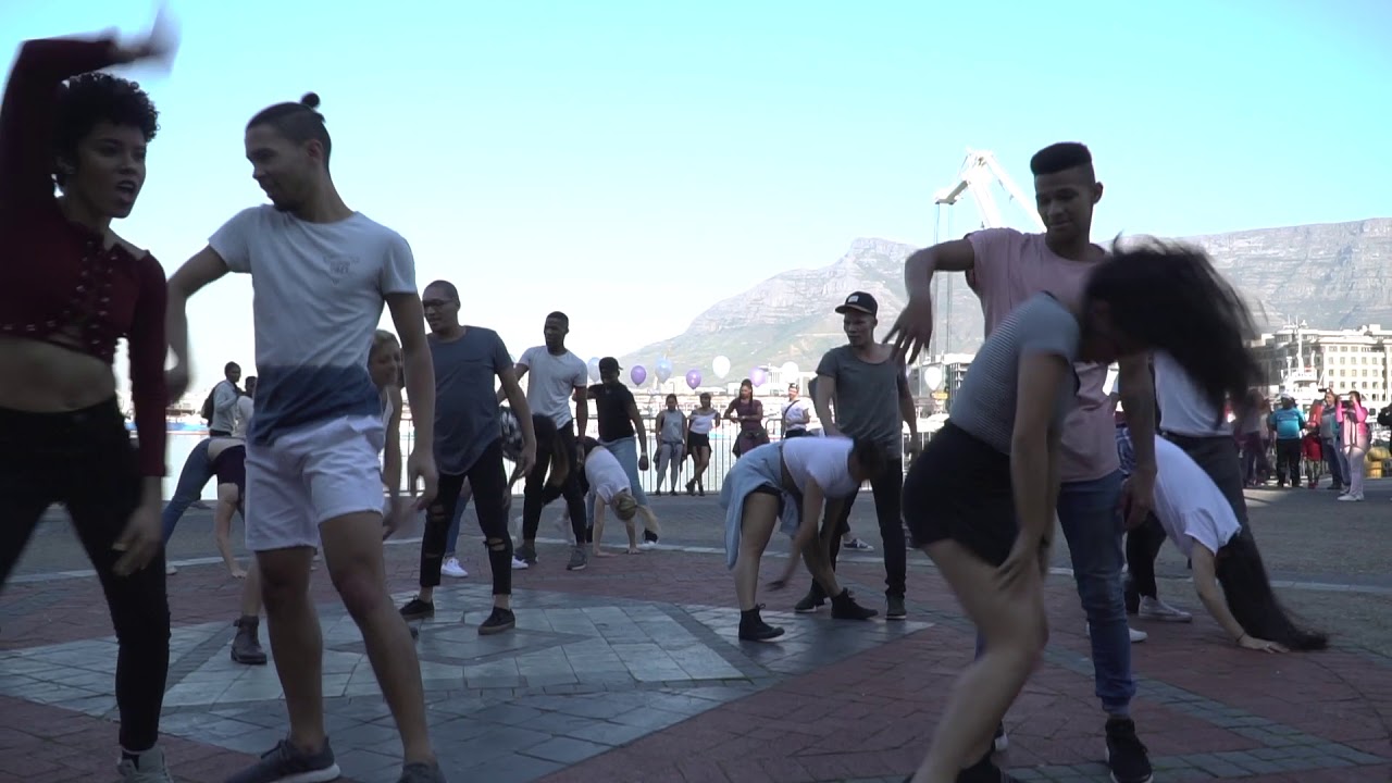 Flash Mob Cape Town V&A Waterfront - Entertainment Inc