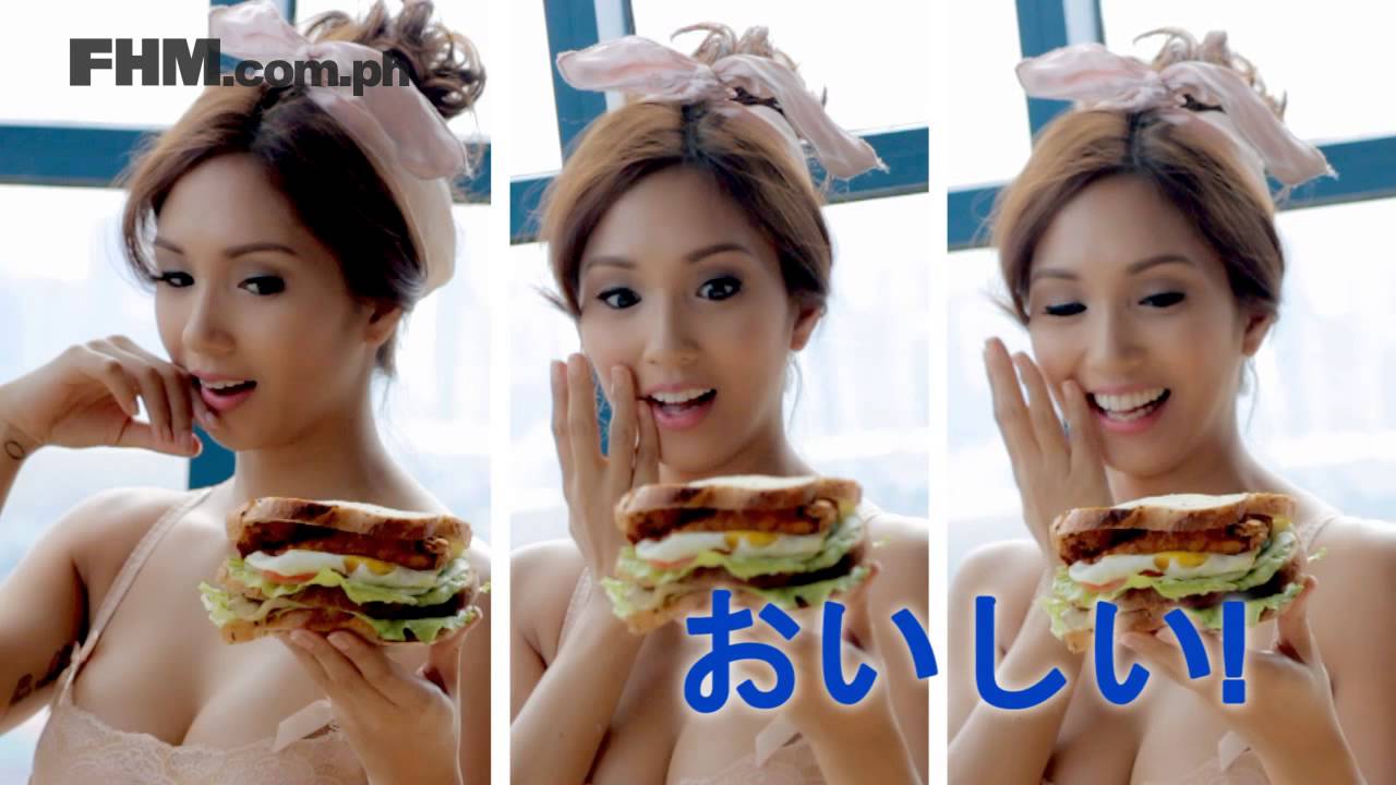 Roxee B Makes You Merry In FHM Gravure Volume 4!