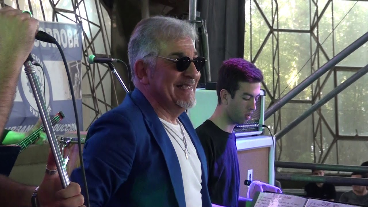 CHEBERE EN VIVO  UOM OJITO 3