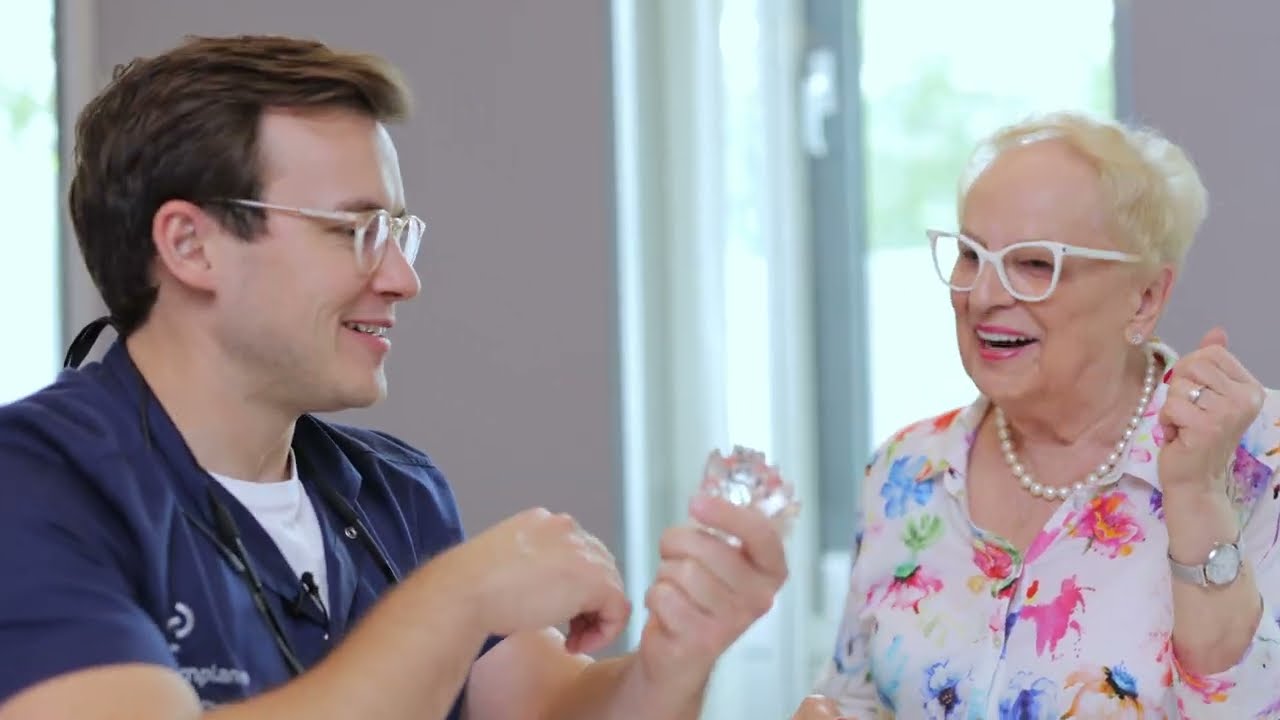 Patienten Testimonial - Feste dritte Zähne an einem Tag - All-on-implants Methode