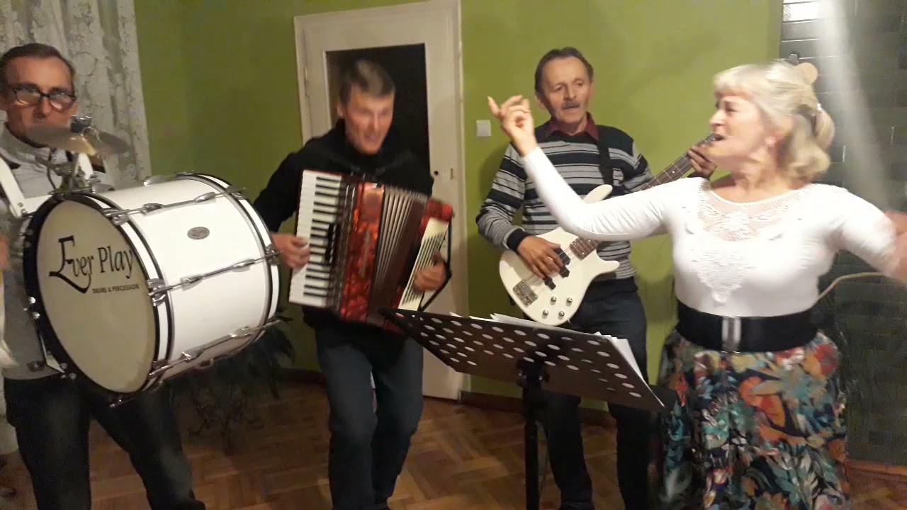 Zmieniamy rytmy - gramy i śpiewamy na luzie!