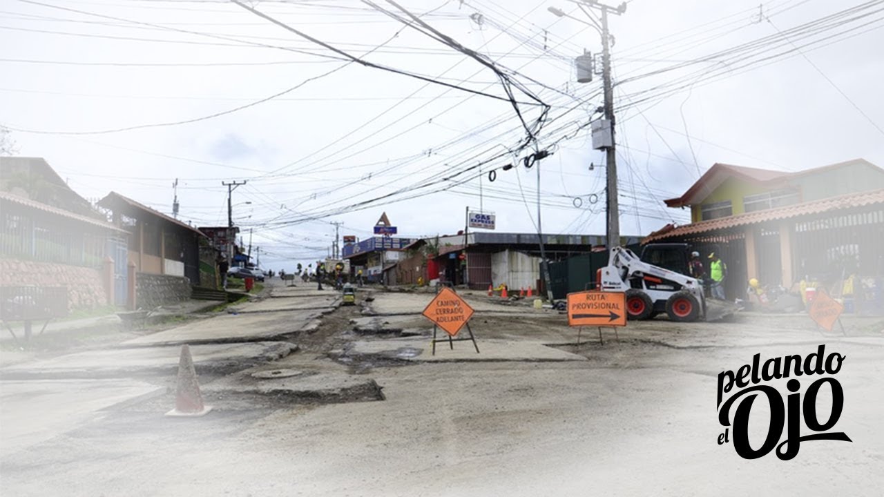 AyA rompe calle recién asfaltada en Goicoechea
