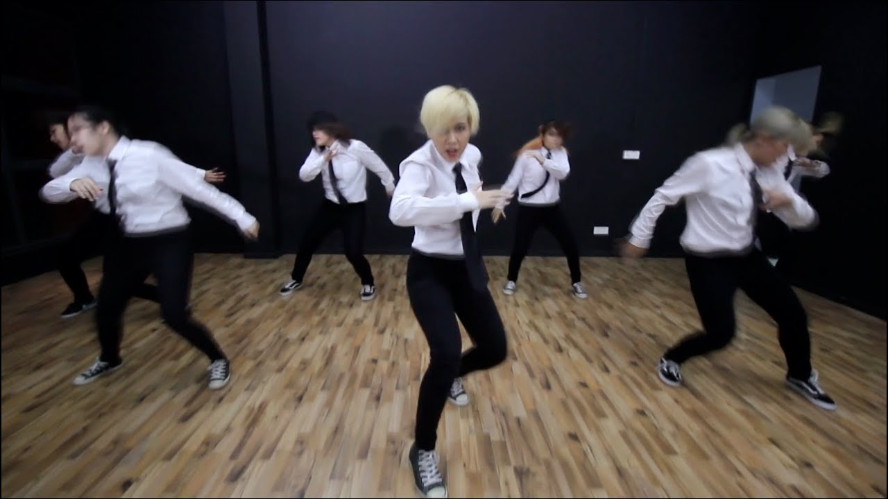 KUEENDOM x EPSILON BTS DOPE COVER