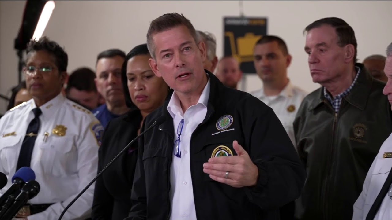 FULL PRESS CONFERENCE: Officials hold briefing on updates in plane collision in Washington, D.C.