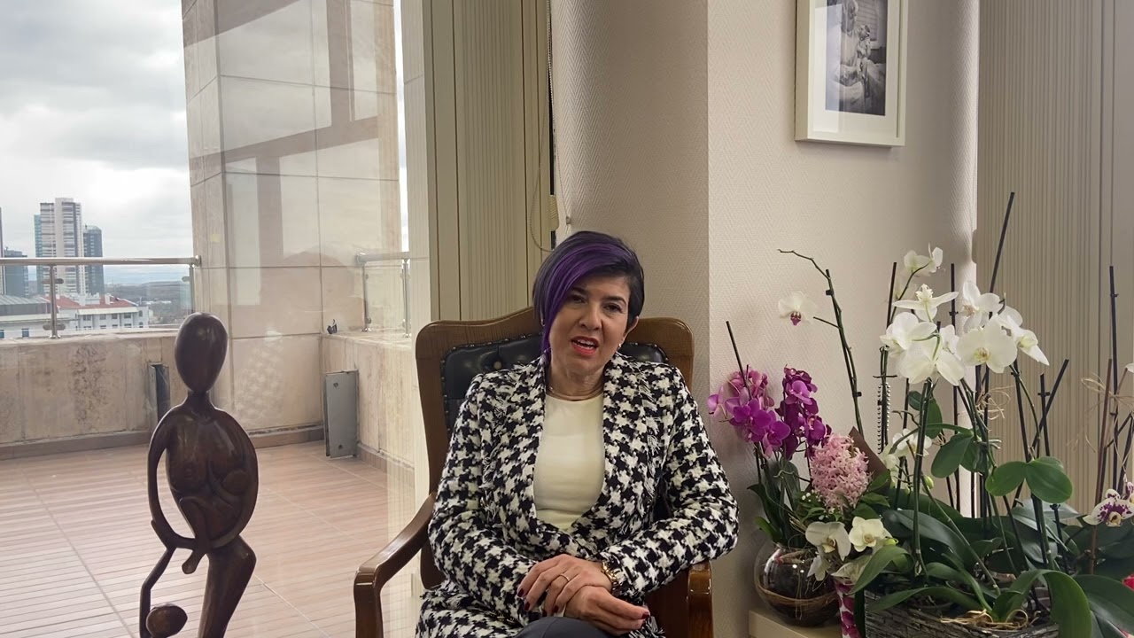 Gebelikte Su Azalması - Op. Dr. Burcu Karamürsel