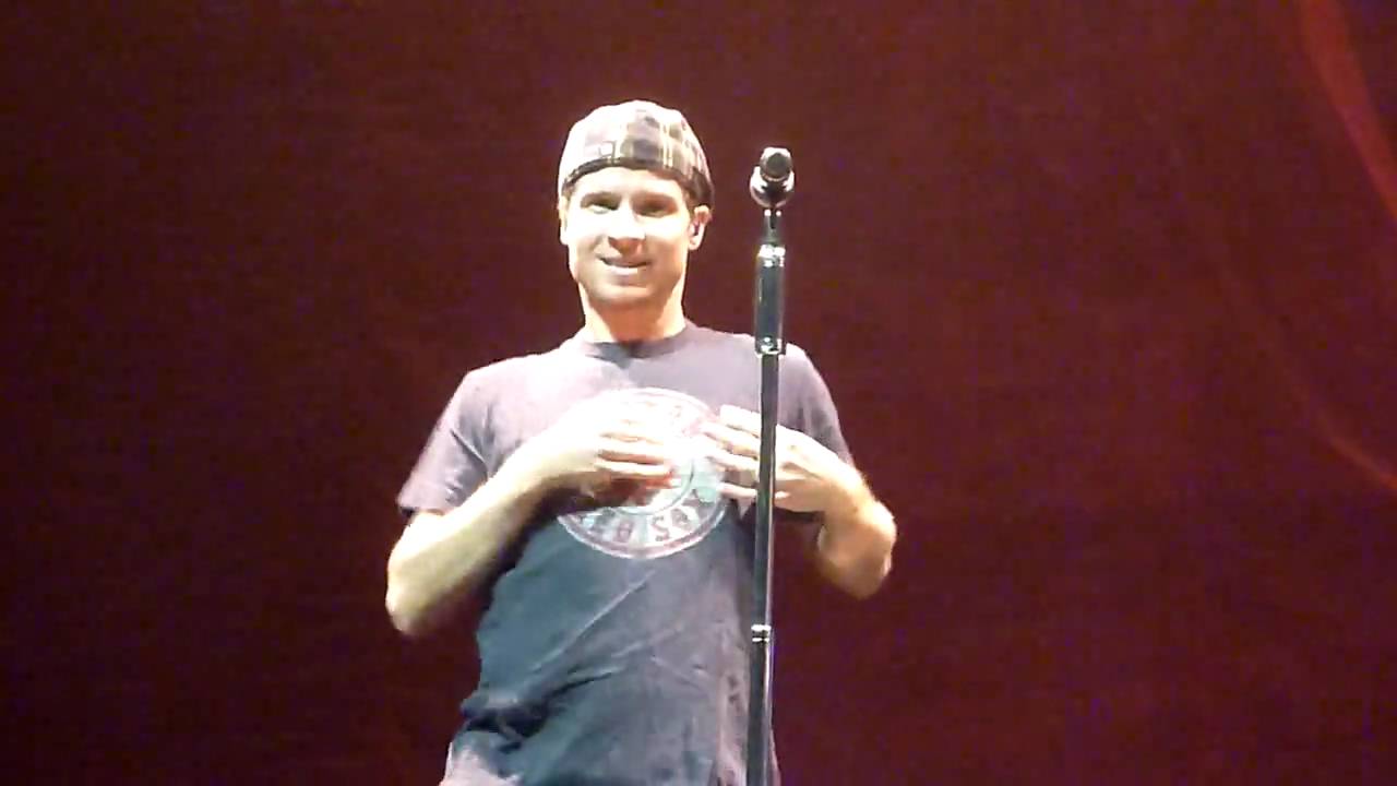 Backstreet Boys - Masquerade @ Soundcheck Oberhausen 16 Nov 2009 This is Us Tour