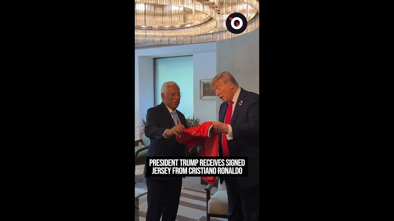 Trump receives signed jersey from Cristiano Ronaldo