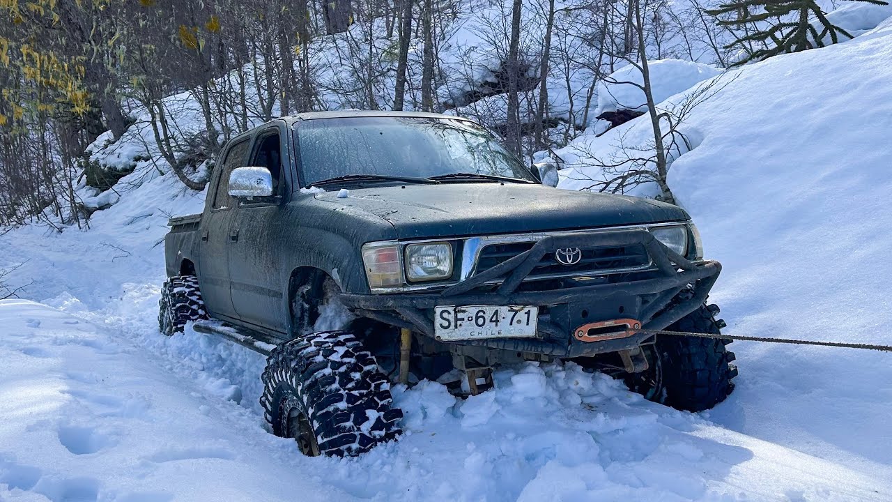 Atascados en el FIN DEL MUNDO 😱 | Ruta 4x4 Nevados de Sollipulli