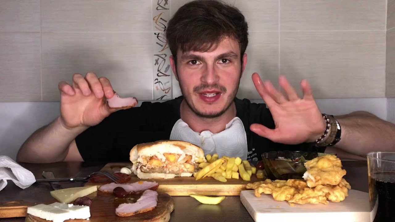 ASMR Cheeseburger & Șnițeluș & Ochiuri prăjite & Eclere (Împreună cu Mămica)
