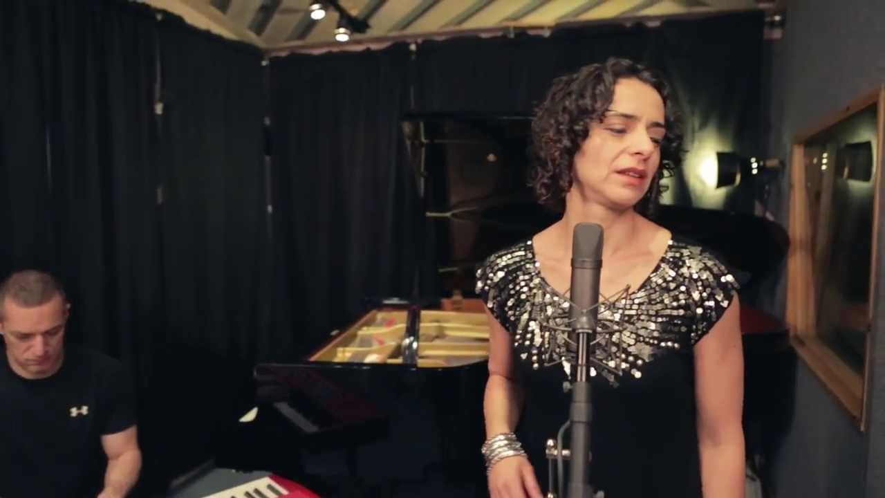 Hold On - Elisabeth Lohninger Band