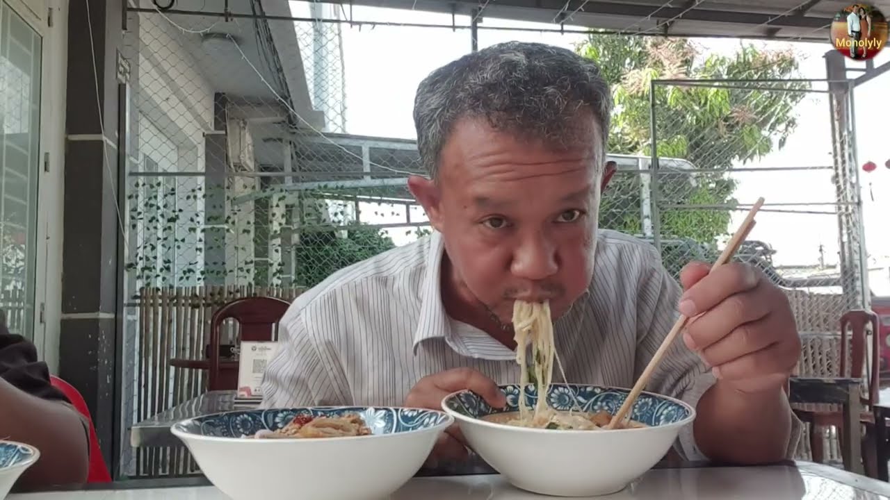 VLOG 1631. បាញ់ហ្ស៊ុង គុយទាវឆា អាហារដ្ឋាន មនោលីលី។ អាហារពេលព្រឹក ថ្ងៃនេះលក់ដាច់ណាស់។