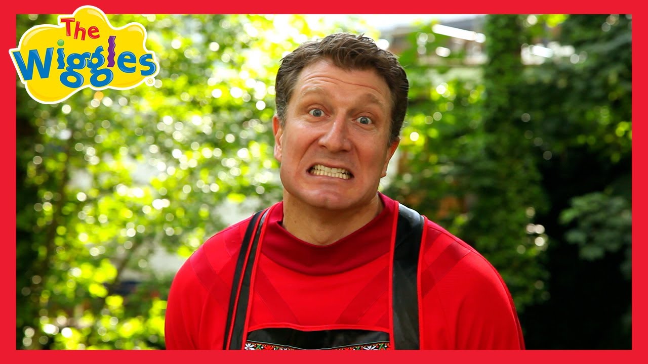 Simon's Cold Water Blues 🥶 The Wiggles 💧Kids Songs