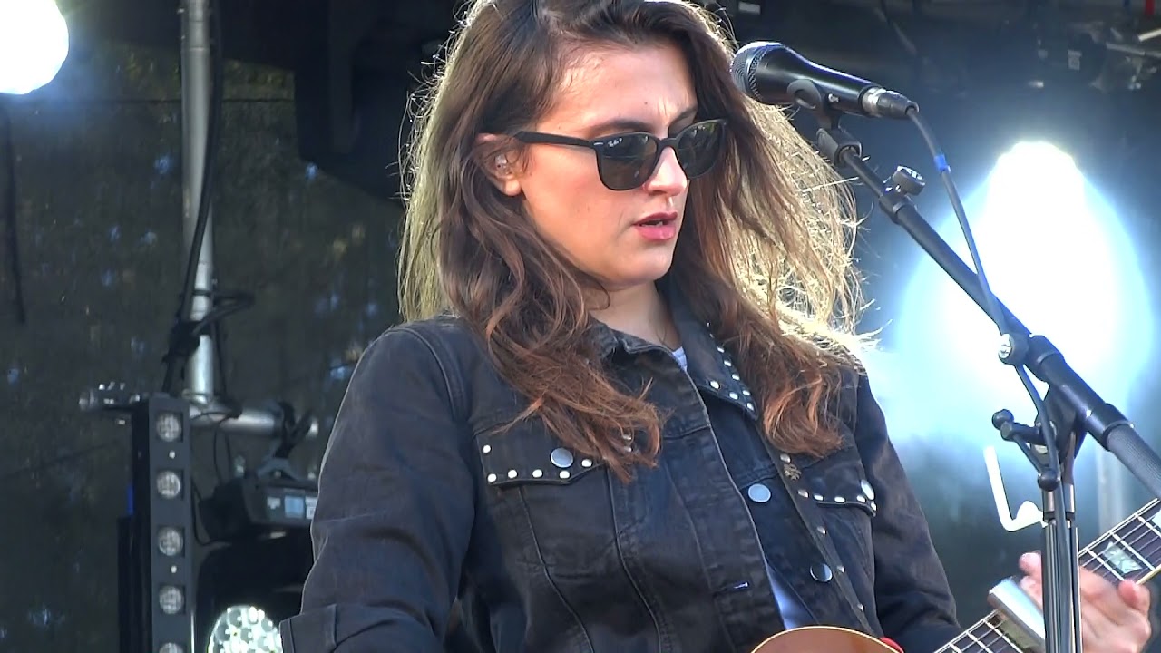 LAURA COX - Live Concert - Legend Festival @ Nogent/S/Oise (60) Sept. 5, 2021