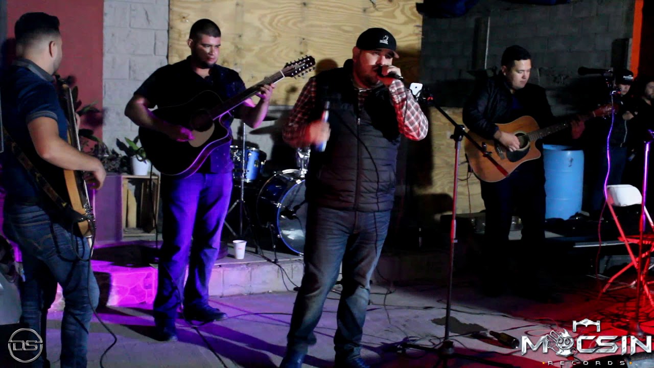 Ultimo Escuadron - El Pelotero (En Vivo)
