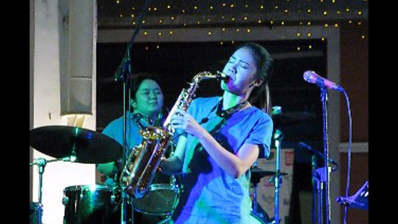 Boz Scaggs - We're All Alone (Sax instrumental)
