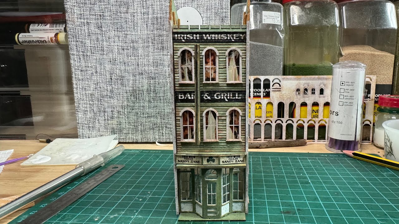 Bar Mills Craftsman Kit HO Scale Potters Pub  Review