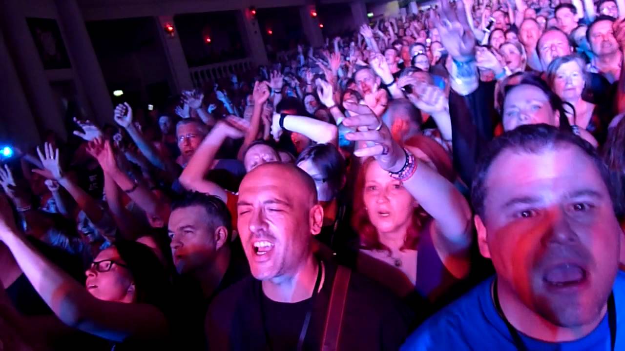 James - Sometimes - Brixton Acadamy - 07 - 05 - 2016