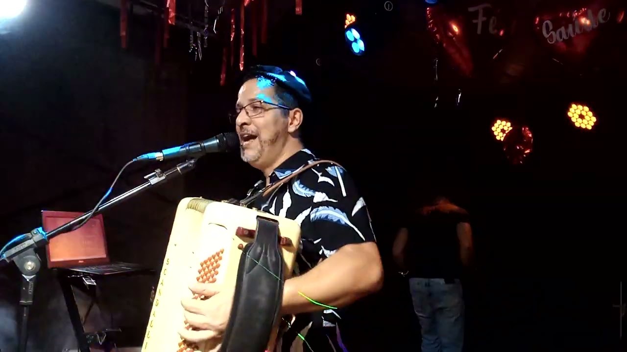 Ela Chorou de Amor ( Nilton Almeida )