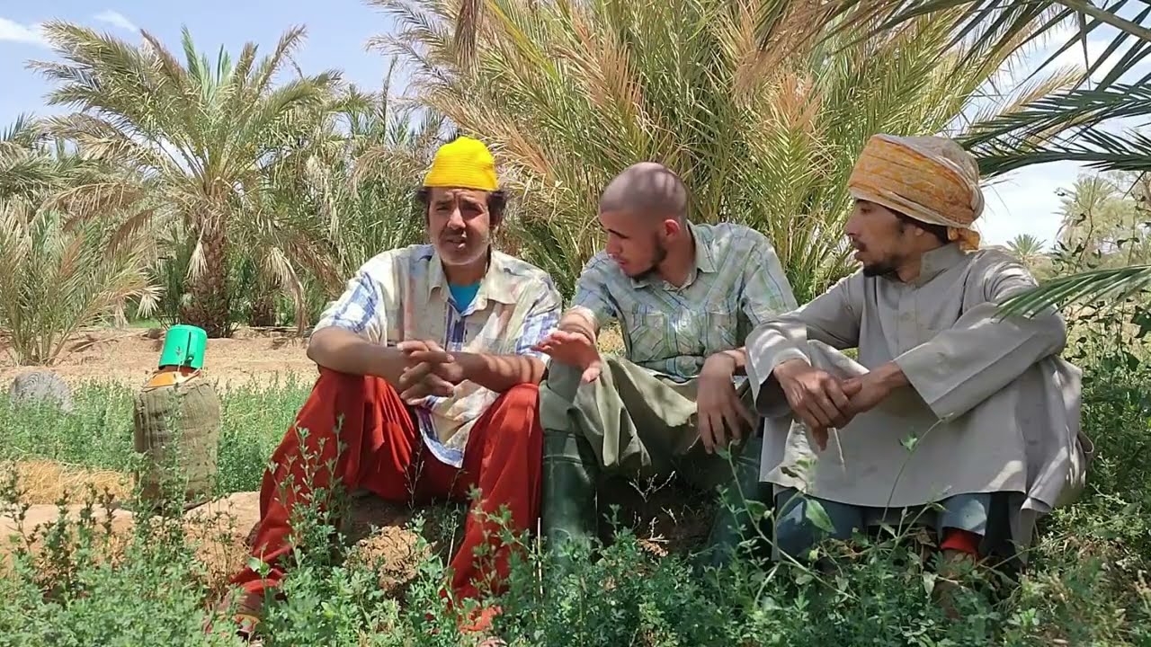 حدا سمسار داخل بين لخلافة والحاج عكي الفكاهة مع حدا وحميدة ولخلافة والتهامي 