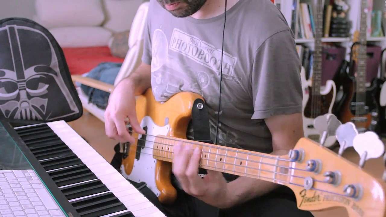 Vintage Fender vs. Squier P-Bass, a short comparison jam
