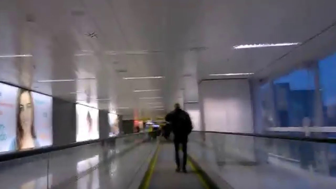 International Arrival at São Paulo-Guarulhos T3 - Walking to Immigration