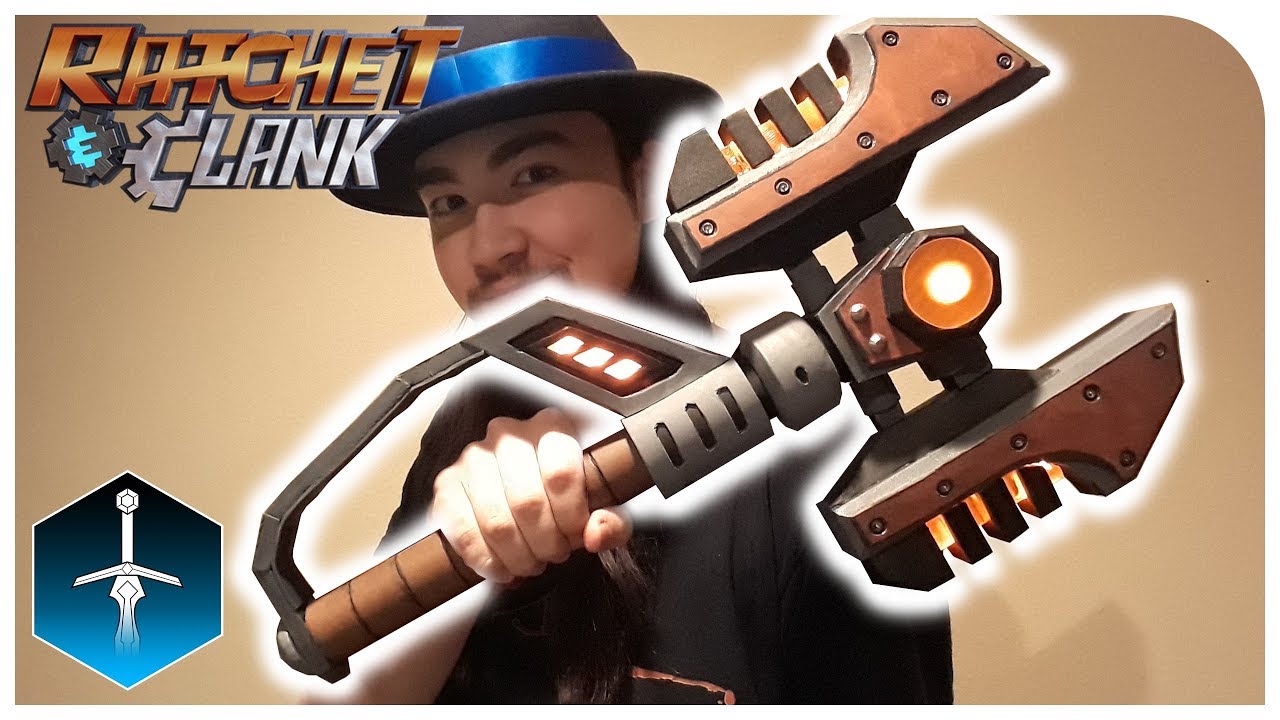 DIY Omniwrench 12000 - Ratchet and Clank (Time Lapse)
